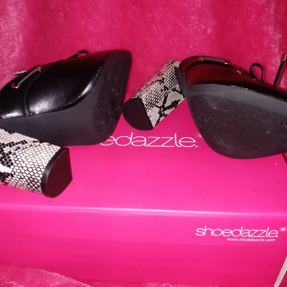 Faux-Leather slip on heel - Picture 4 of 4